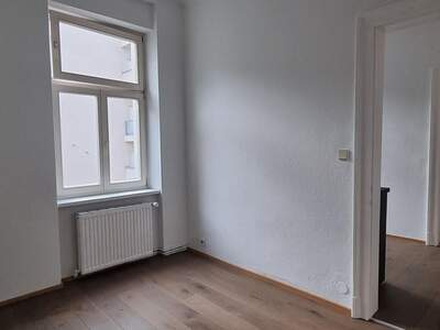 Altbauwohnung kaufen in 8020 Graz (Bild 4)