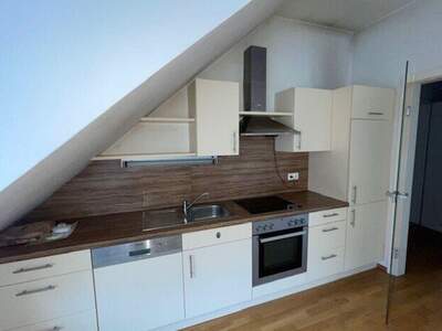 Altbauwohnung mieten in 8010 Graz (Bild 1)