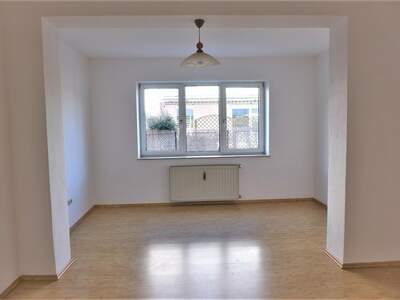 Wohnung kaufen in 6060 Hall