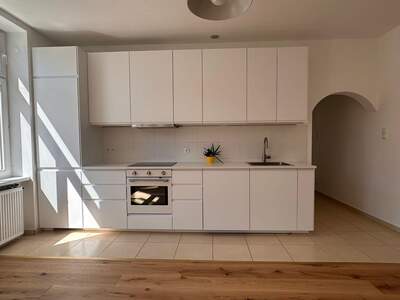Altbauwohnung kaufen in 1100 Wien (Bild 2)