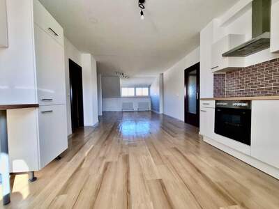 Altbauwohnung mieten in 8720 Knittelfeld (Bild 2)