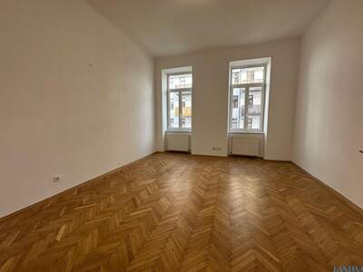 Altbauwohnung kaufen in 1200 Wien (Bild 2)