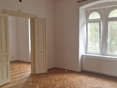 Altbauwohnung mieten in 3500 Krems (Bild 1)