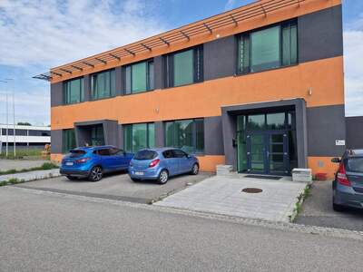 Gewerbeobjekt mieten in 4971 Forchtenau