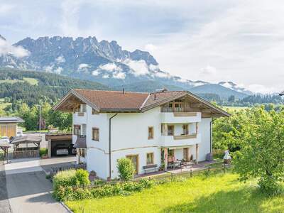 Mehrfamilienhaus kaufen in 6352 Ellmau (Bild 1)