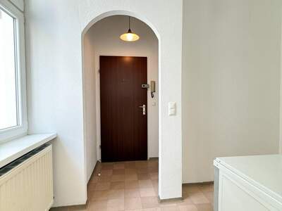 Altbauwohnung kaufen in 1100 Wien (Bild 2)