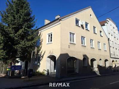 Wohn- und Geschäftshaus kaufen in 5270 Mauerkirchen