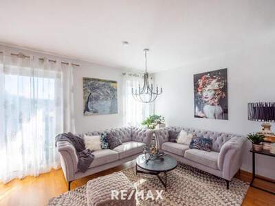 Wohnung kaufen in 4663 Laakirchen