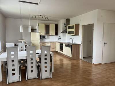 Altbauwohnung mit Balkon mieten in 4492 Hofkirchen (Bild 2)