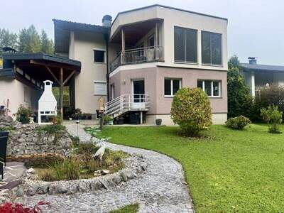 Terrassenwohnung kaufen in 4801 Traunkirchen (Bild 1)