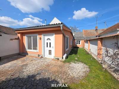 Haus kaufen in 2275 Bernhardsthal