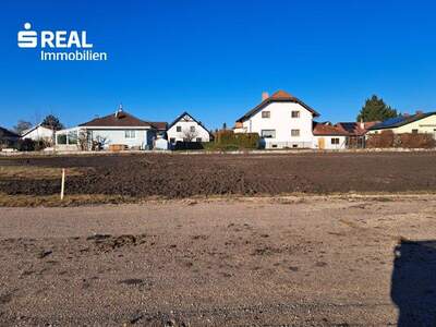 Grundstück kaufen in 2332 Hennersdorf (Bild 1)