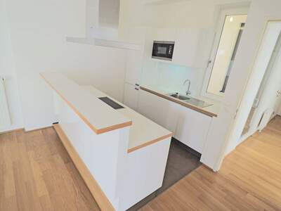 Altbauwohnung mit Balkon mieten in 1070 Wien (Bild 5)