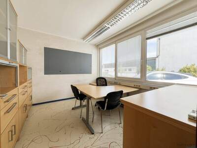 Gewerbeobjekt mieten in 2325 Himberg