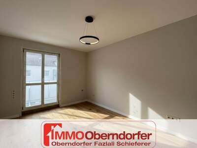 Altbauwohnung mit Balkon kaufen in 5120 St. Pantaleon (Bild 1)