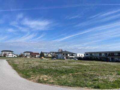 Grundstück kaufen in 5230 Mattighofen