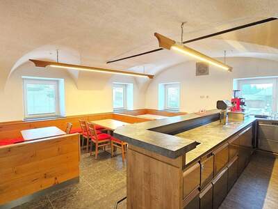 Gewerbeobjekt mieten in 9713 Zlan