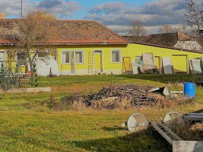 Haus mit Garten kaufen in 2054 Kleinhaugsdorf (Bild 2)