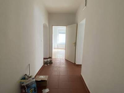 Altbauwohnung kaufen in 8020 Graz (Bild 2)