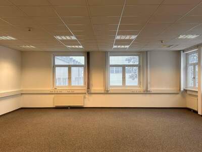 Gewerbeobjekt mieten in 2700 Wiener Neustadt
