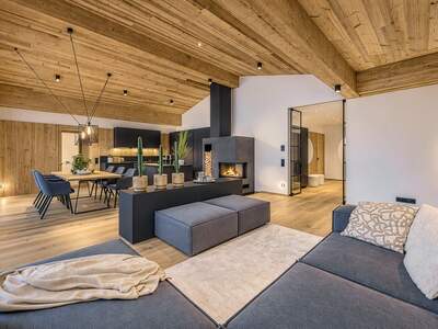 Terrassenwohnung kaufen in 6380 St. Johann (Bild 1)