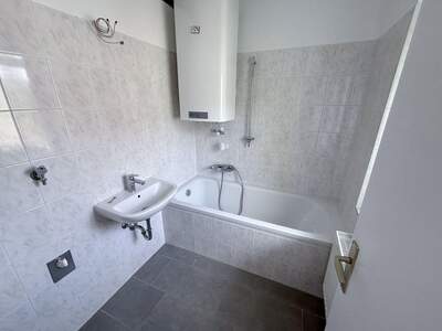 Wohnung mit Balkon mieten in 8740 Zeltweg (Bild 3)
