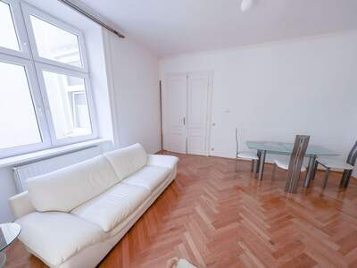 Altbauwohnung kaufen in 1040 Wien (Bild 5)