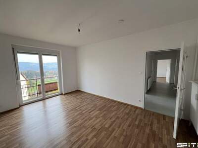 Wohnung mit Balkon kaufen in 9183 Schlatten (Bild 1)