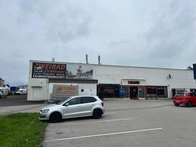 Halle mieten in 4050 Traun