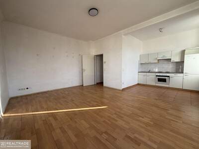 Altbauwohnung kaufen in 1100 Wien (Bild 3)