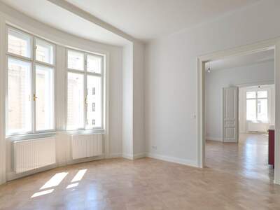 Altbauwohnung mit Balkon mieten in 1080 Wien (Bild 4)