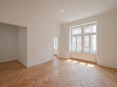 Altbauwohnung mit Balkon kaufen in 1050 Wien (Bild 3)
