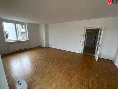 Wohnung mit Balkon mieten in 4470 Enns (Bild 2)