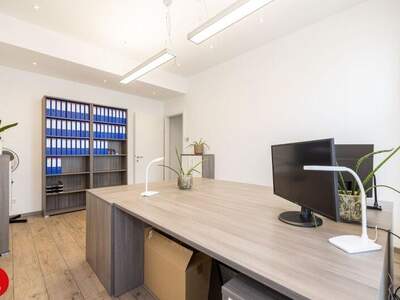 Büro / Praxis mieten in 2320 Schwechat (Bild 1)