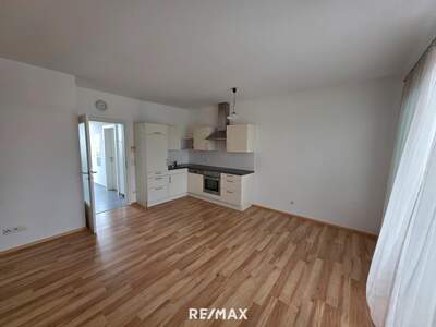 Etagenwohnung mieten in 4751 Dorf