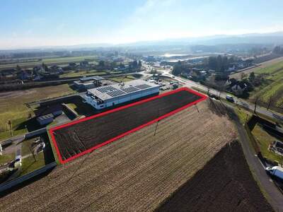 Grundstück kaufen in 8472 Straß