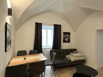 Altbauwohnung kaufen in 6060 Hall (Bild 2)