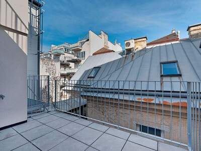 Altbauwohnung kaufen in 1050 Wien (Bild 3)