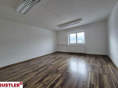 Gewerbeobjekt mieten in 5071 Wals