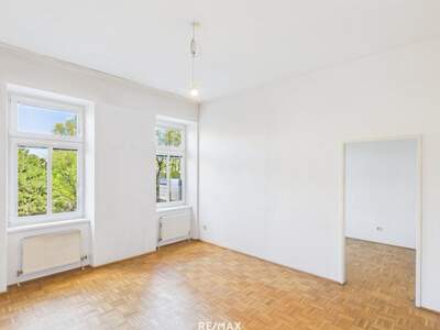 Altbauwohnung kaufen in 1070 Wien