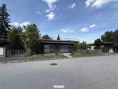 Grundstück kaufen in 2320 Schwechat