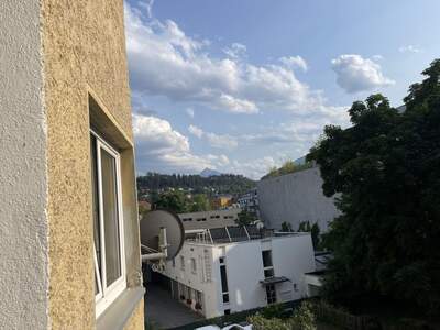 Altbauwohnung mit Balkon kaufen in 6020 Innsbruck (Bild 2)