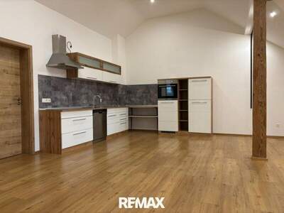Dachgeschosswohnung kaufen in 4773 Eggerding