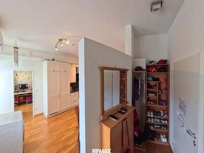 Wohnung mit Balkon kaufen in 1220 Wien (Bild 2)