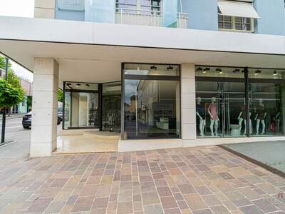 Gewerbeobjekt mieten in 9220 Velden