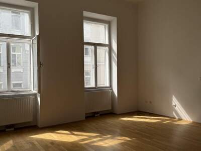 Altbauwohnung kaufen in 1080 Wien (Bild 3)