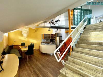 Altbauwohnung kaufen in 1050 Wien (Bild 1)