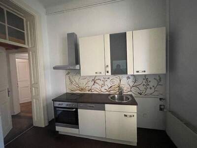 Altbauwohnung mit Balkon mieten in 8010 Graz (Bild 3)