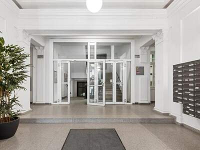 Altbauwohnung kaufen in 1090 Wien (Bild 3)