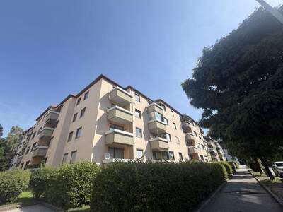 Altbauwohnung mit Balkon kaufen in 6200 Jenbach (Bild 1)